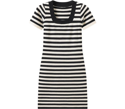 Short-Sleeve Square Neck Striped Midi A-Line Knit Dress kk18