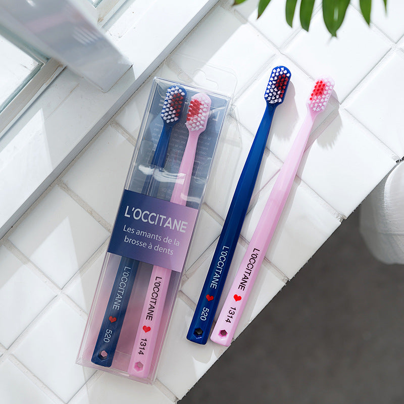 2Pcs Couple Heart Toothbrush - Heartzcore