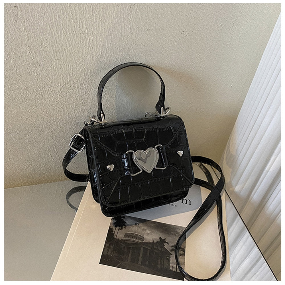 Heart Handbag Purse - Heartzcore