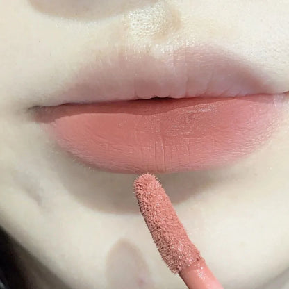 Joli mini brillant à lèvres carré transparent