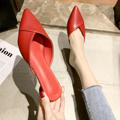 Mules pointues à talon bas cc8