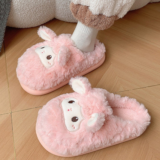 Chaussons chauds en forme de petits moutons moelleux