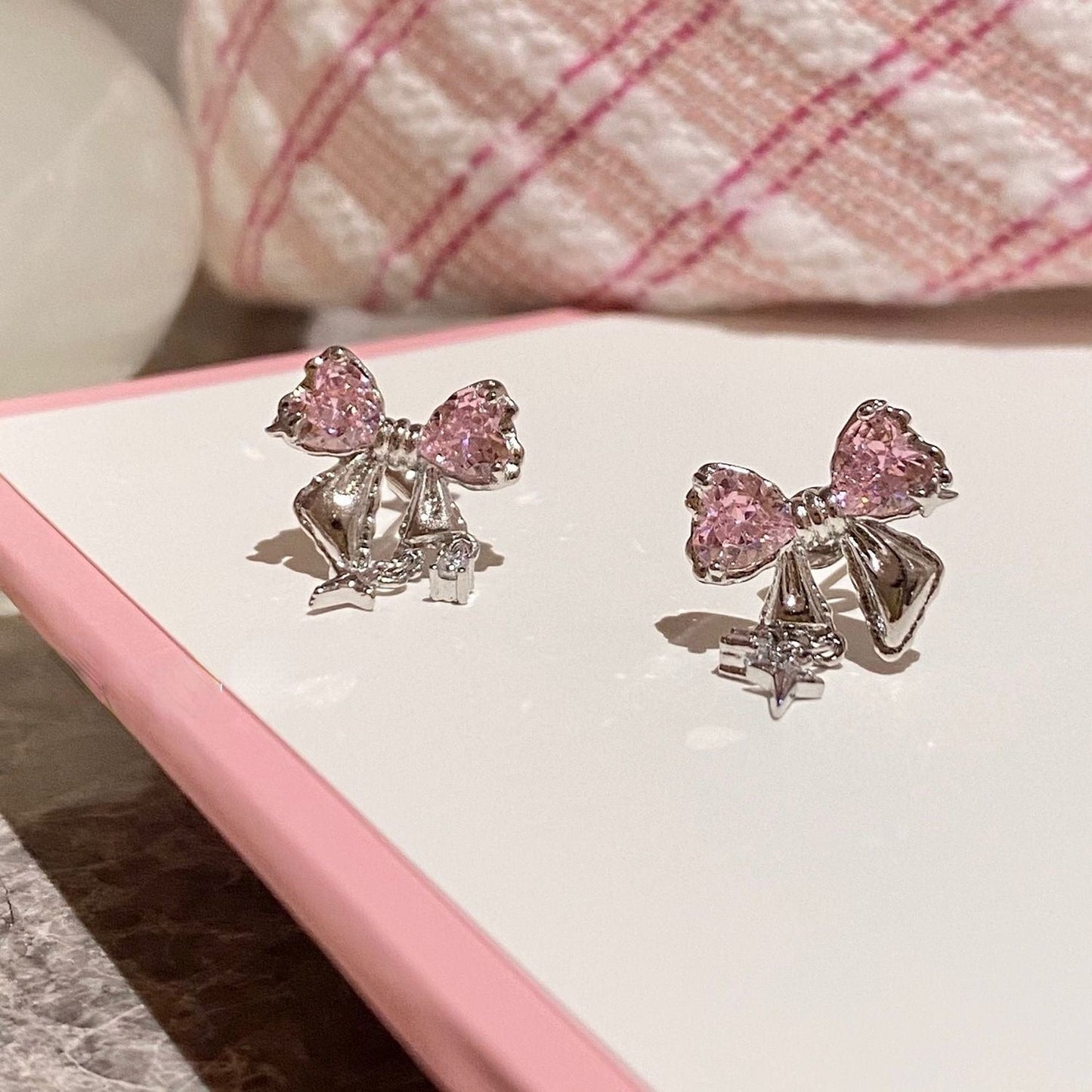 Pretty Diamond Ribbon Earrings - Heartzcore