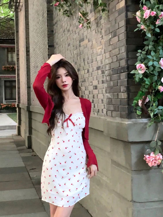 Tenue pull rouge et robe cerises blanches ON965