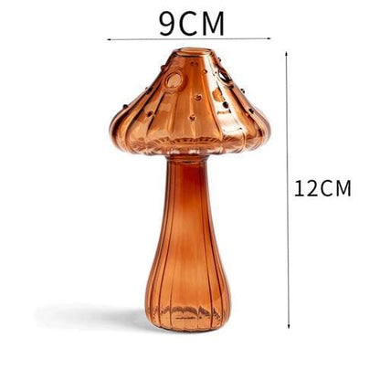 Vase en verre en forme de champignon